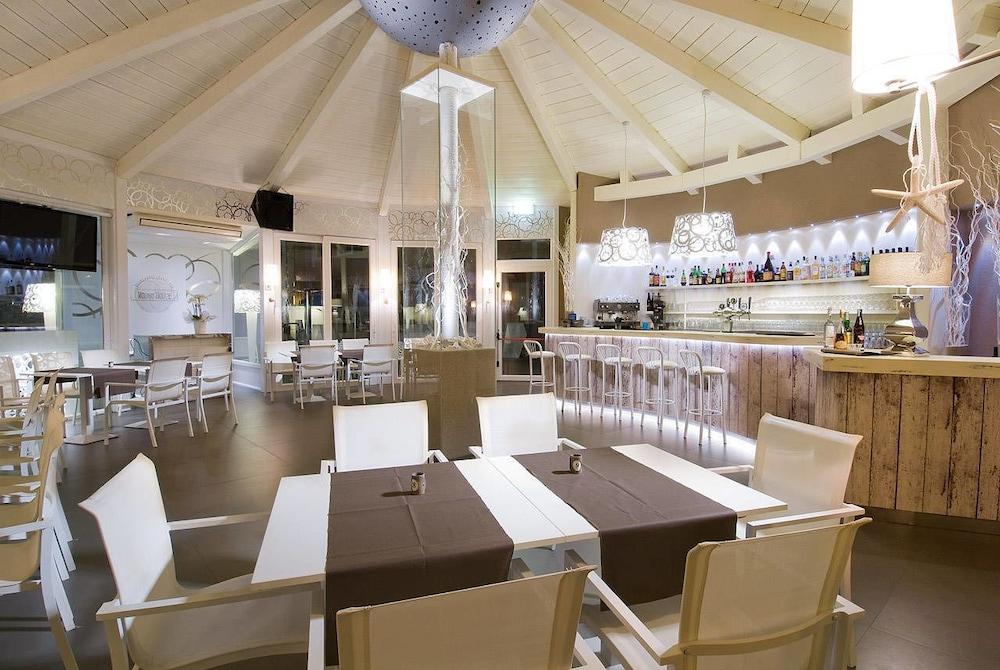 Hotel Pacific Cattolica Eksteriør bilde