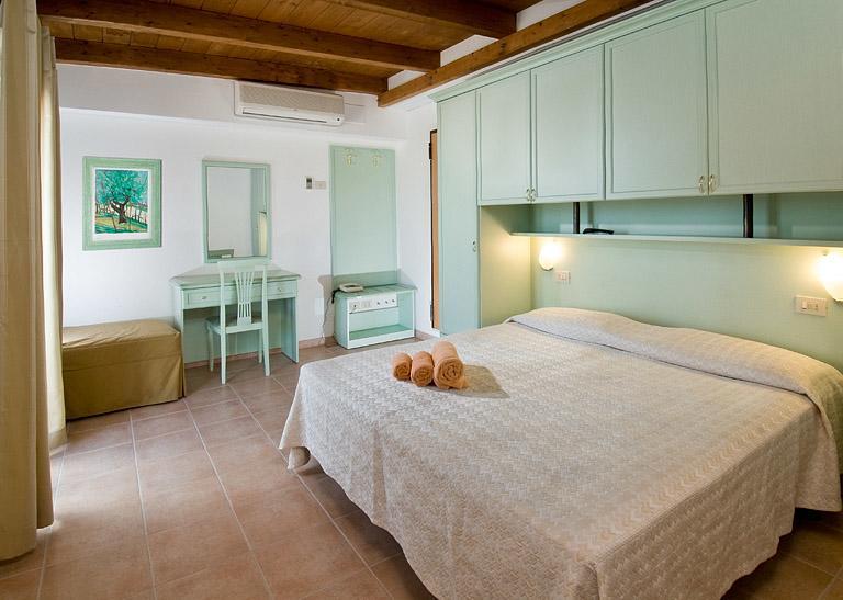 Hotel Pacific Cattolica Eksteriør bilde